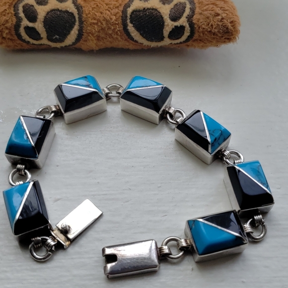 Jewelry - 🌟Onyx and Turqouise Bracelet🌟